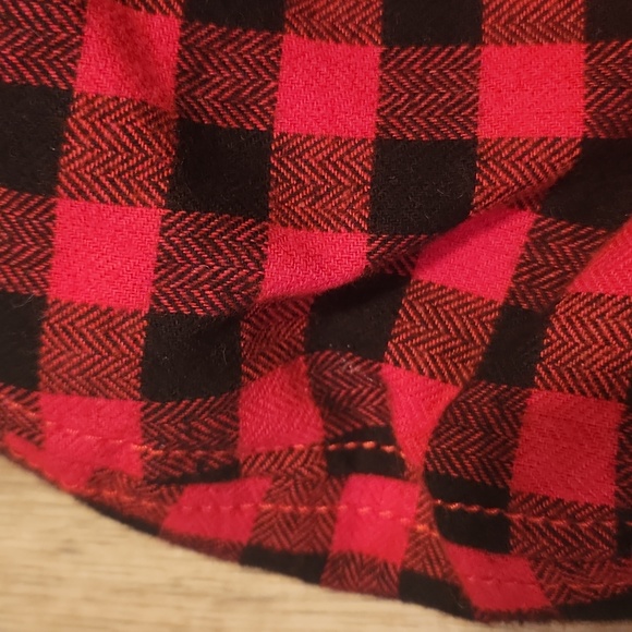 Bundle of Boys Plaid Flat Caps - Picture 4 of 16